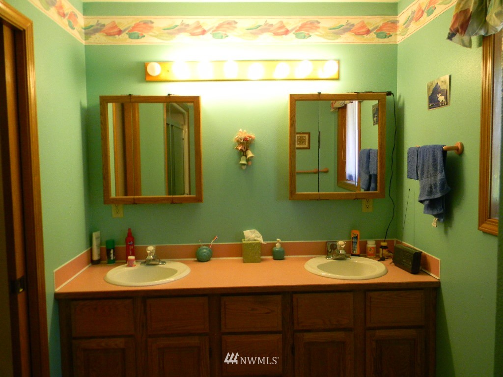 12425 Reiner Road Monroe, WA 98272 - Photo 14 of 25