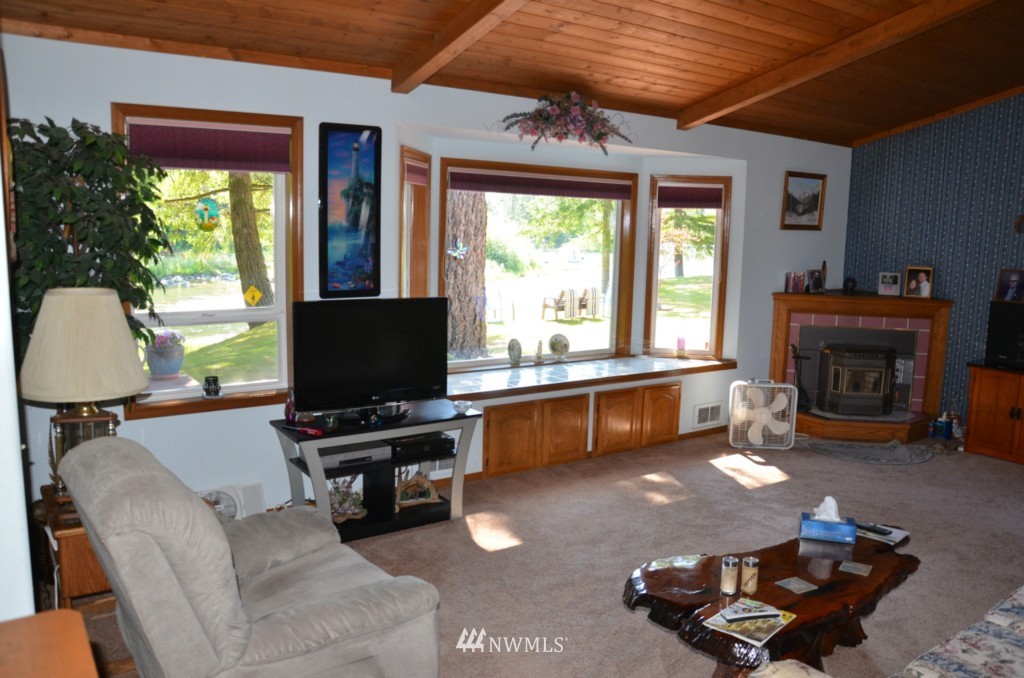 12425 Reiner Road Monroe, WA 98272 - Photo 10 of 25