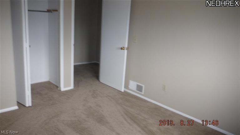 18110 Howe Road Strongsville, OH 44136 - Photo 18 of 21