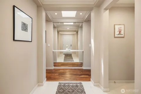 $1,295,000 | 11122 Northeast 41st Drive, Unit 39, Kirkland, WA 98033