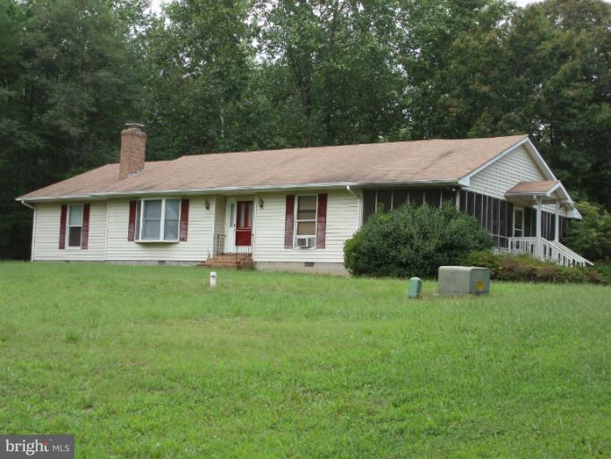 44570 Reeder Sanders Lane Hollywood, MD 20636 - Photo 3 of 10 Exterior (Front)