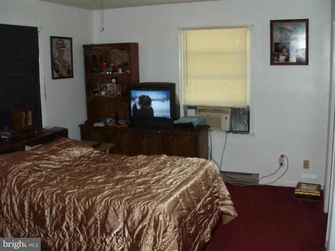 44570 Reeder Sanders Lane Hollywood, MD 20636 - Photo 9 of 10 Bedroom (Master)