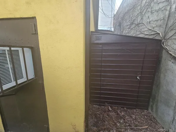 $499,000 | 1405 St Lawrence Avenue | Bronx River
