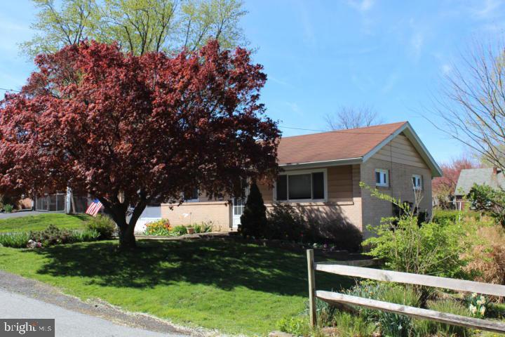 204 Frances Avenue Lancaster, PA 17602 - Photo 2 of 9 Gallery Image 2