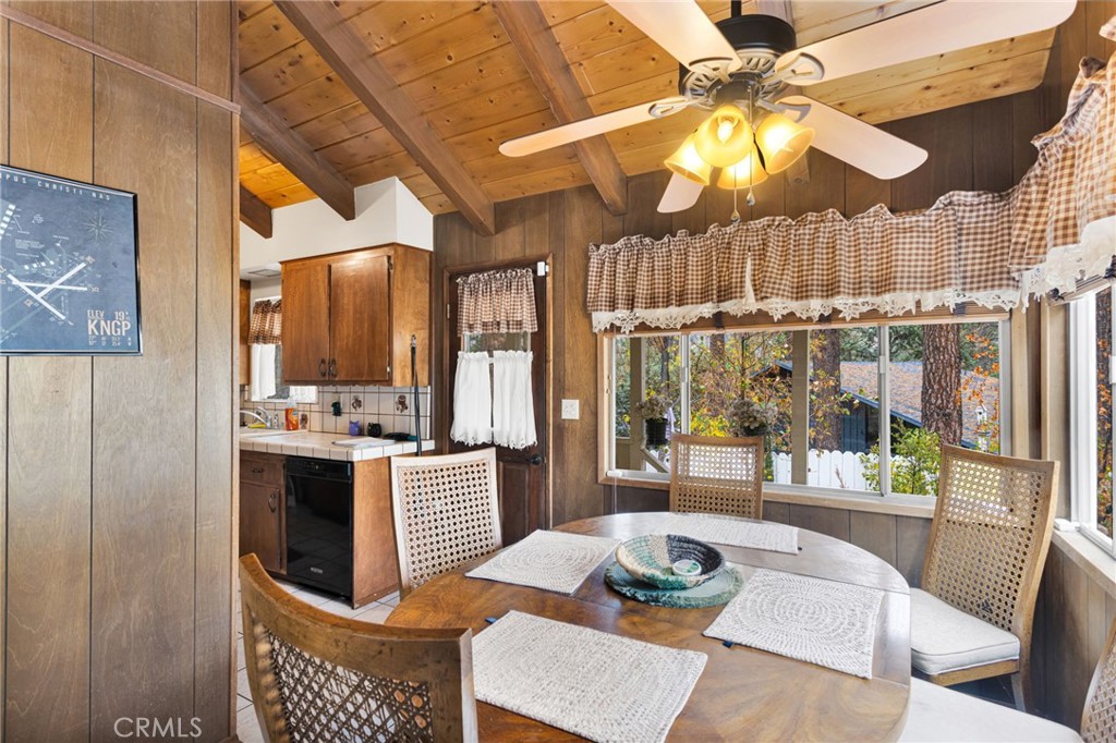 2046 Thrush Road Wrightwood, CA 92397 - Photo 16 of 44