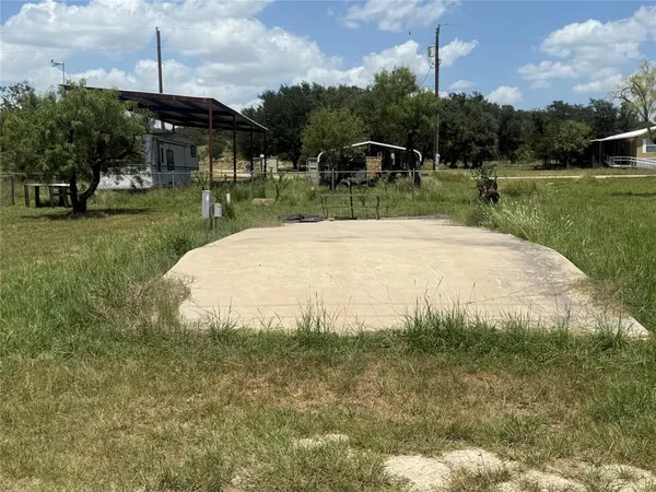 $18,000 | 253 North Lakeside Circle, May, TX 76857