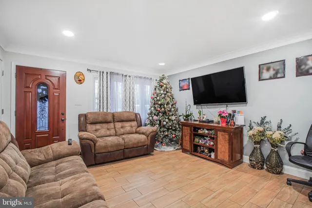 $765,000 | 8227 Frye Road, Alexandria, VA 22309