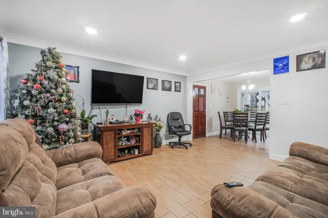 $765,000 | 8227 Frye Road, Alexandria, VA 22309