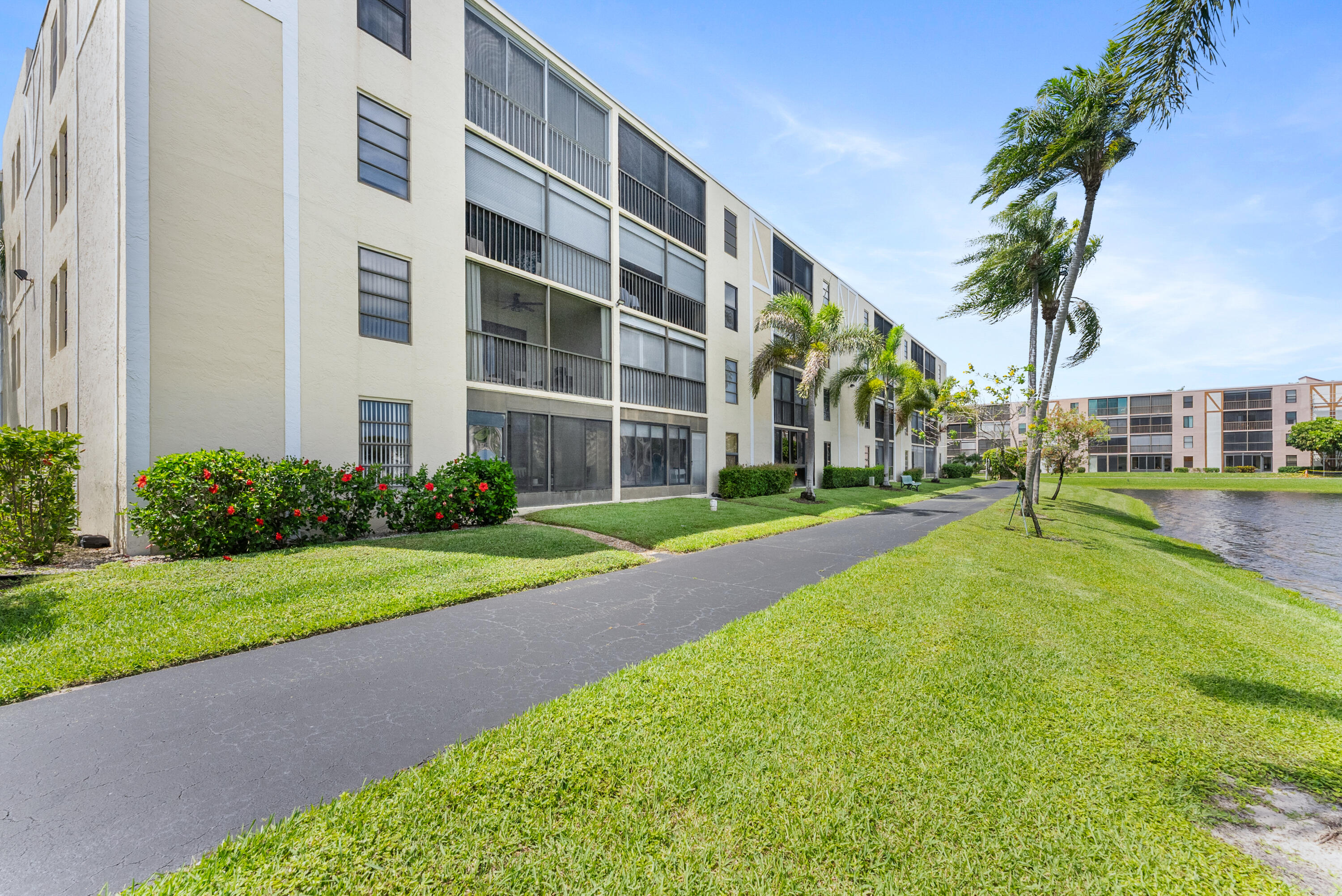 14500 Stirling Way, Unit 403 Delray Beach, FL 33446 - Photo 29 of 47 29-29