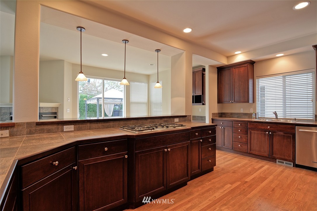 3826 216th Place Southeast Bothell, WA 98021 - Photo 7 of 25