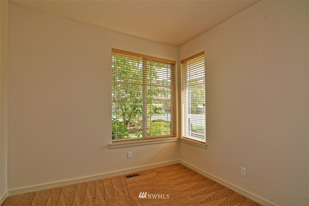 3826 216th Place Southeast Bothell, WA 98021 - Photo 8 of 25