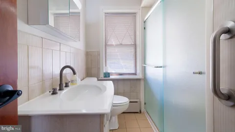 $350,000 | 8 Village Drive, Feasterville-Trevose, PA 19053