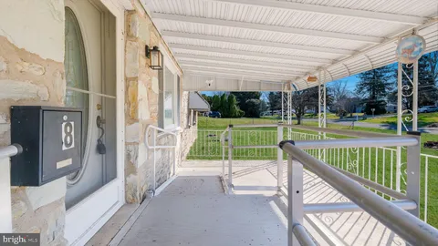 $350,000 | 8 Village Drive, Feasterville-Trevose, PA 19053