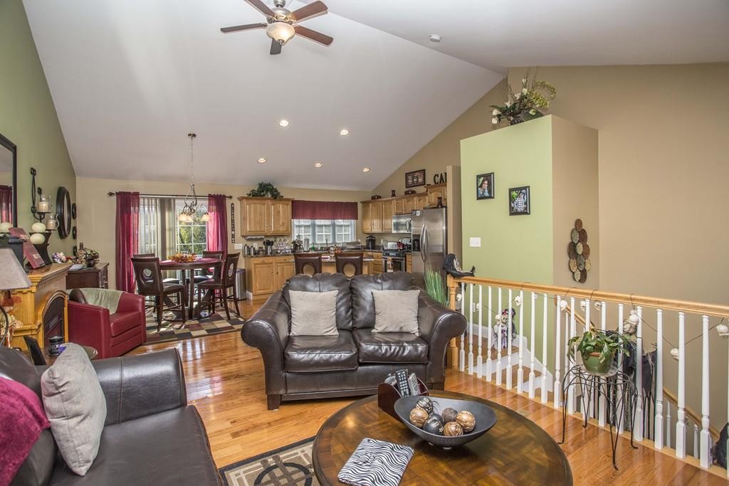 531 Detroit Street Fall River, MA 02721 - Photo 5 of 21 Gallery Image 5