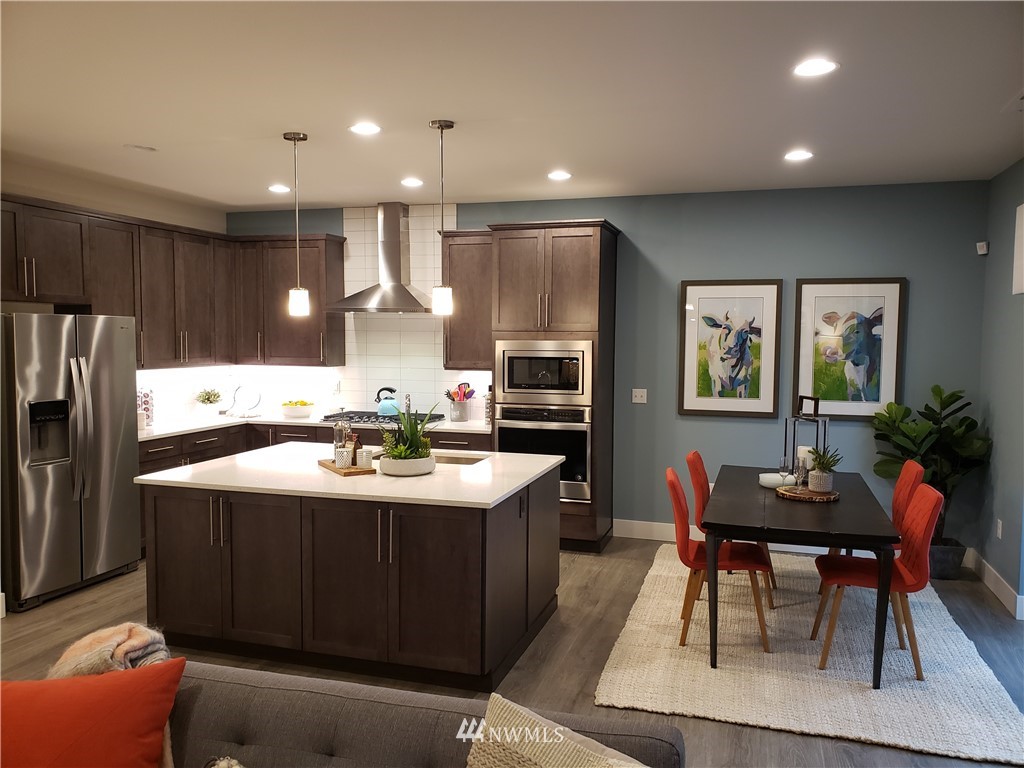 22623 35th Avenue Southeast, Unit J6 Bothell, WA 98021 - Photo 4 of 18 Gallery Image 4