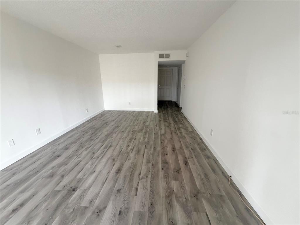 9700 Starkey Road, Unit 322 Seminole, FL 33777 - Photo 10 of 15
