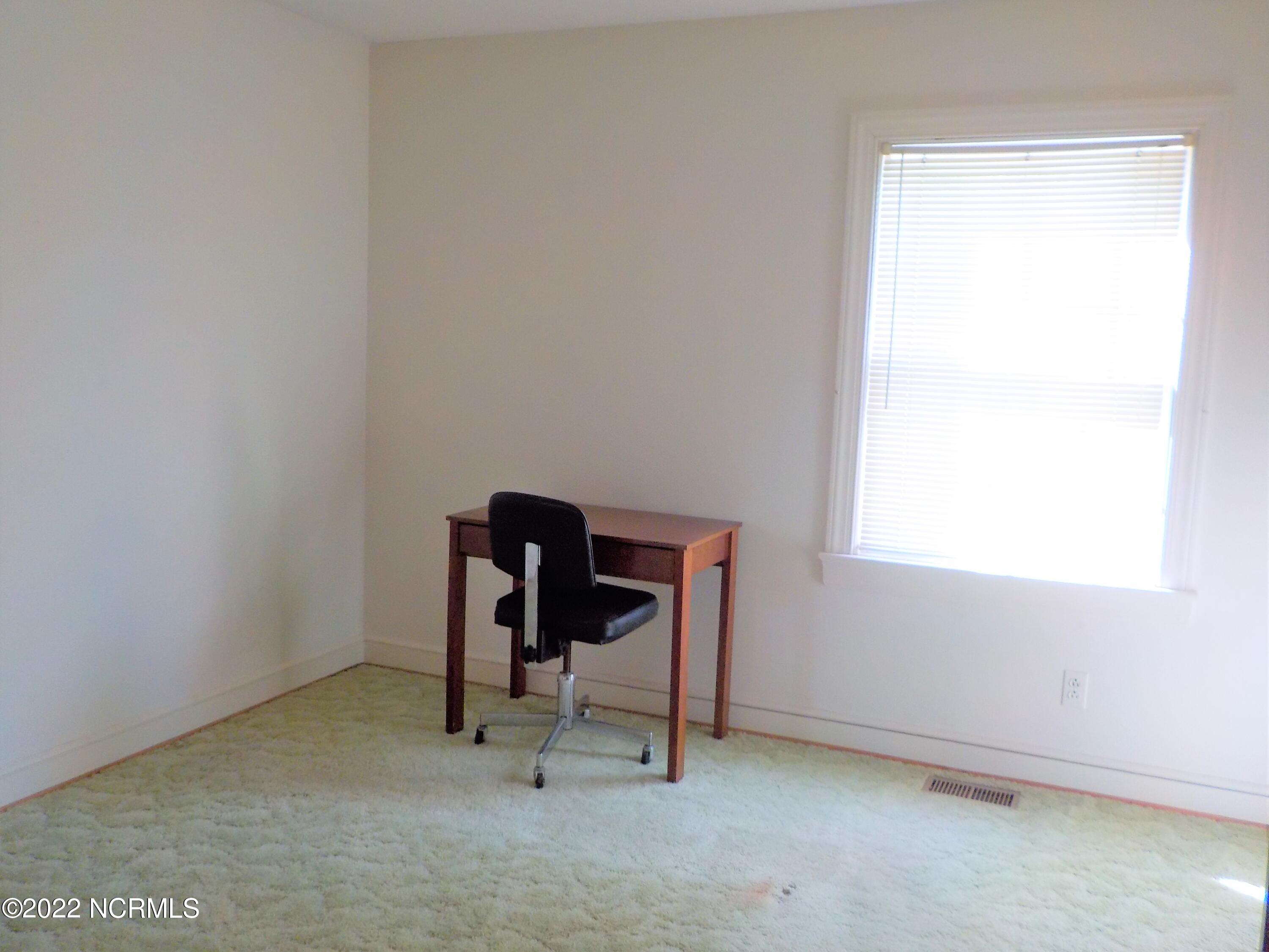 10856 Straight Gate Road Whitakers, NC 27891 - Photo 32 of 41 main bedroom