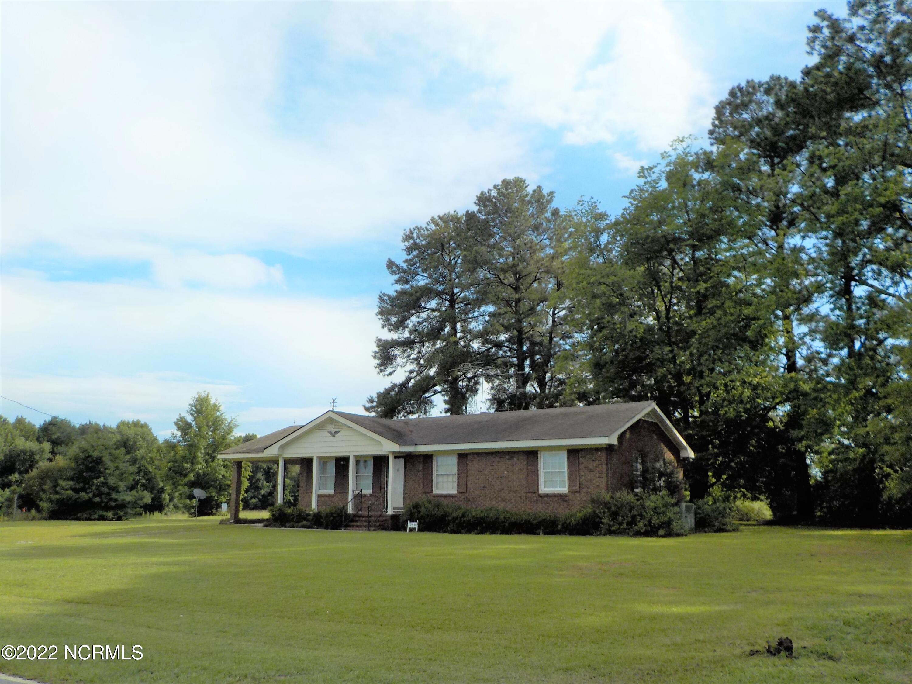 10856 Straight Gate Road Whitakers, NC 27891 - Photo 41 of 41 DSCN3841 (2)