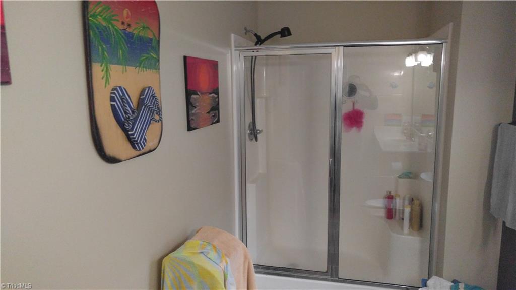2209 Rowe Road Lexington, NC 27295 - Photo 7 of 14 Gallery Image 7