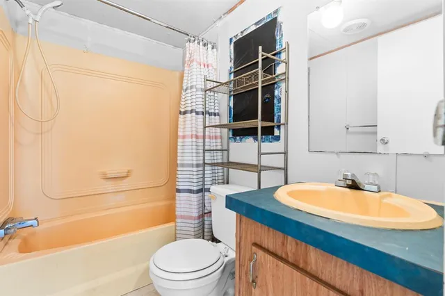 $398,000 | 996 County Road 421, Evant, TX 76525