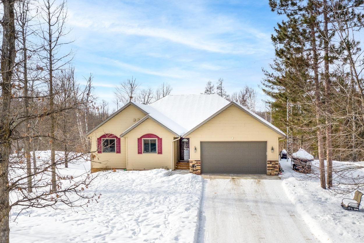 25155 Timber Tree Road Cohasset, MN 55721 - Photo 1 of 1 Gallery Image 1