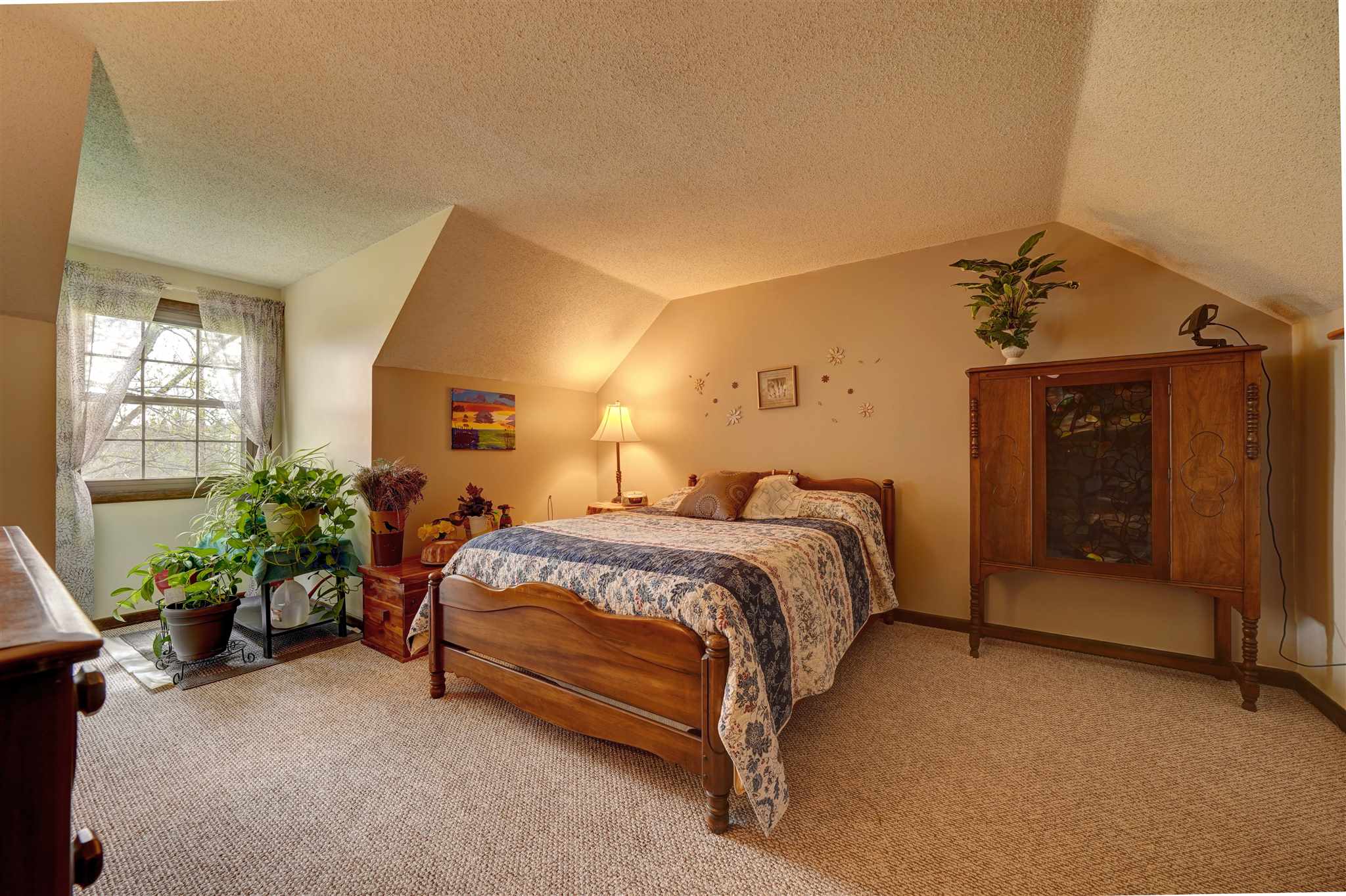 2040 West Dupont Road Fort Wayne, IN 46818 - Photo 12 of 22 Gallery Image 12