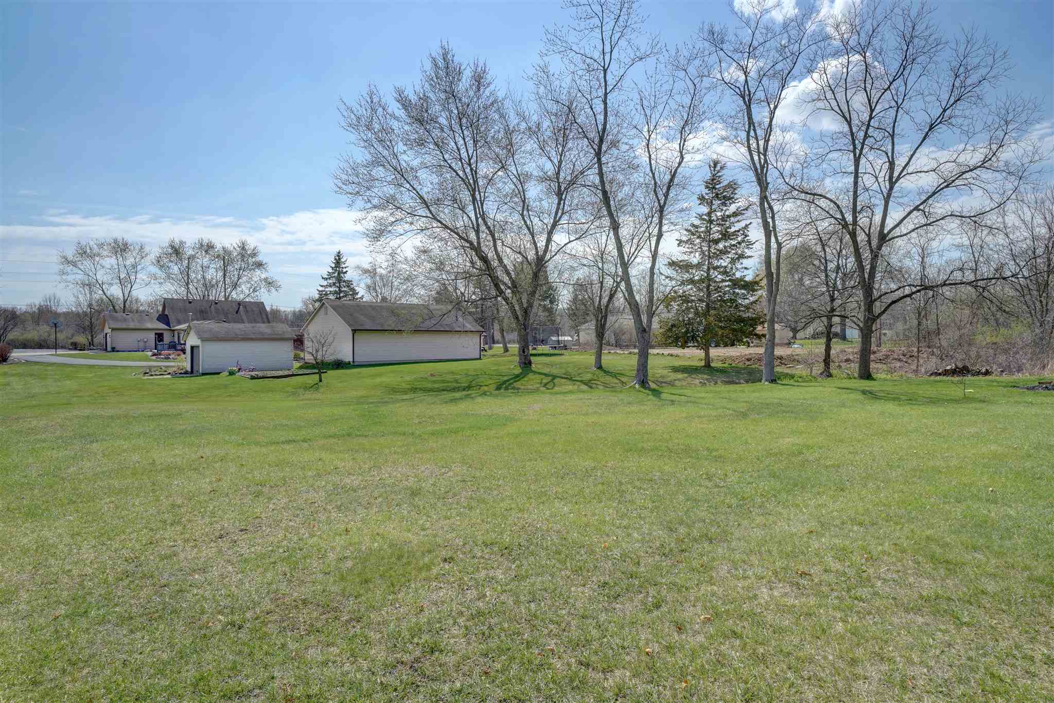 2040 West Dupont Road Fort Wayne, IN 46818 - Photo 19 of 22 Gallery Image 19