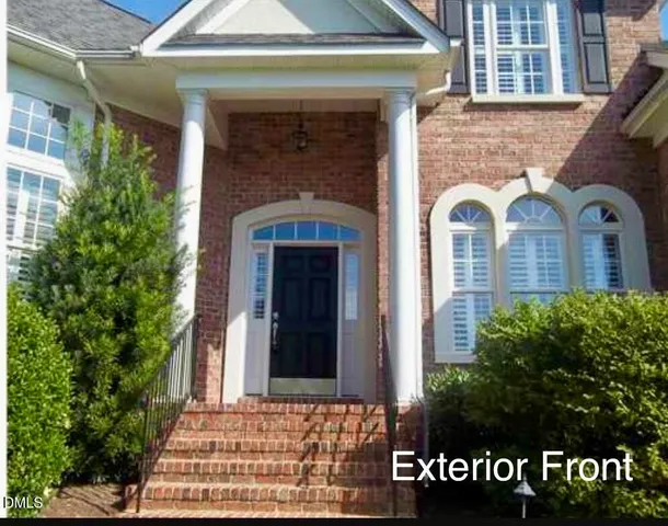 $749,900 | 12400 Village Gate Way, Raleigh, NC 27614