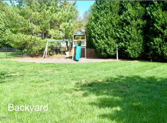 $749,900 | 12400 Village Gate Way, Raleigh, NC 27614