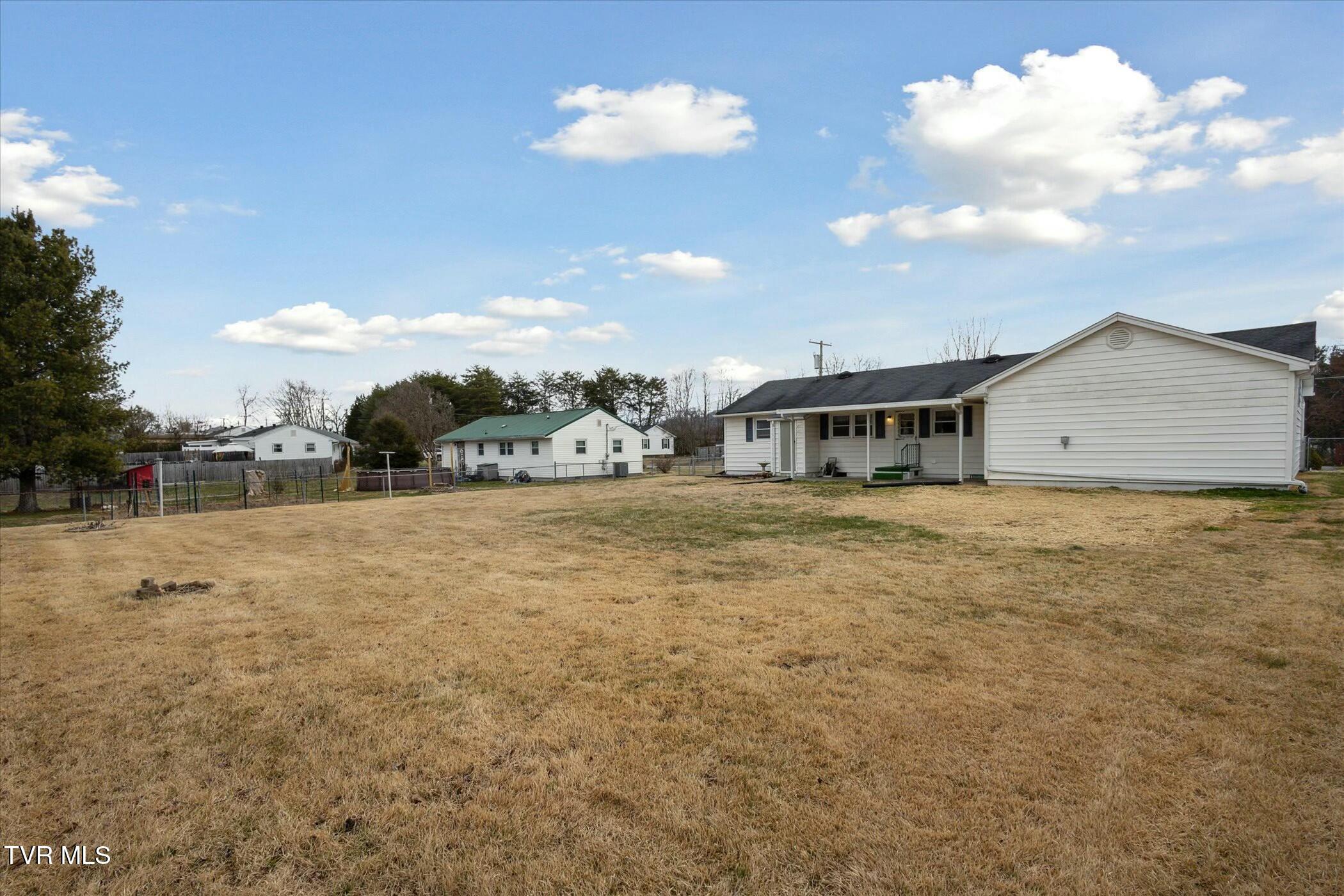 202 Hemlock Road Bristol, TN 37620 - Photo 26 of 27 tempImageVK3OhP