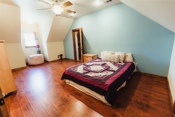 $425,000 | 5470 Possum Trail, Malakoff, TX 75148
