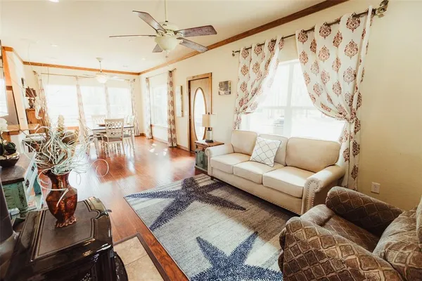 $425,000 | 5470 Possum Trail, Malakoff, TX 75148