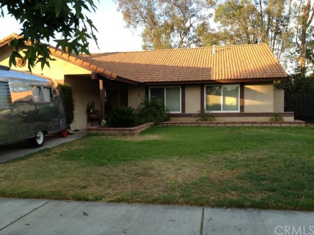 3253 Cherokee Street Riverside, CA 92503 - Photo 1 of 1 a view of a house with a garden