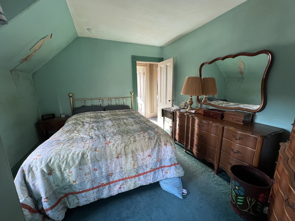 22 Main Street Hull, MA 02045 - Photo 9 of 19 Gallery Image 9