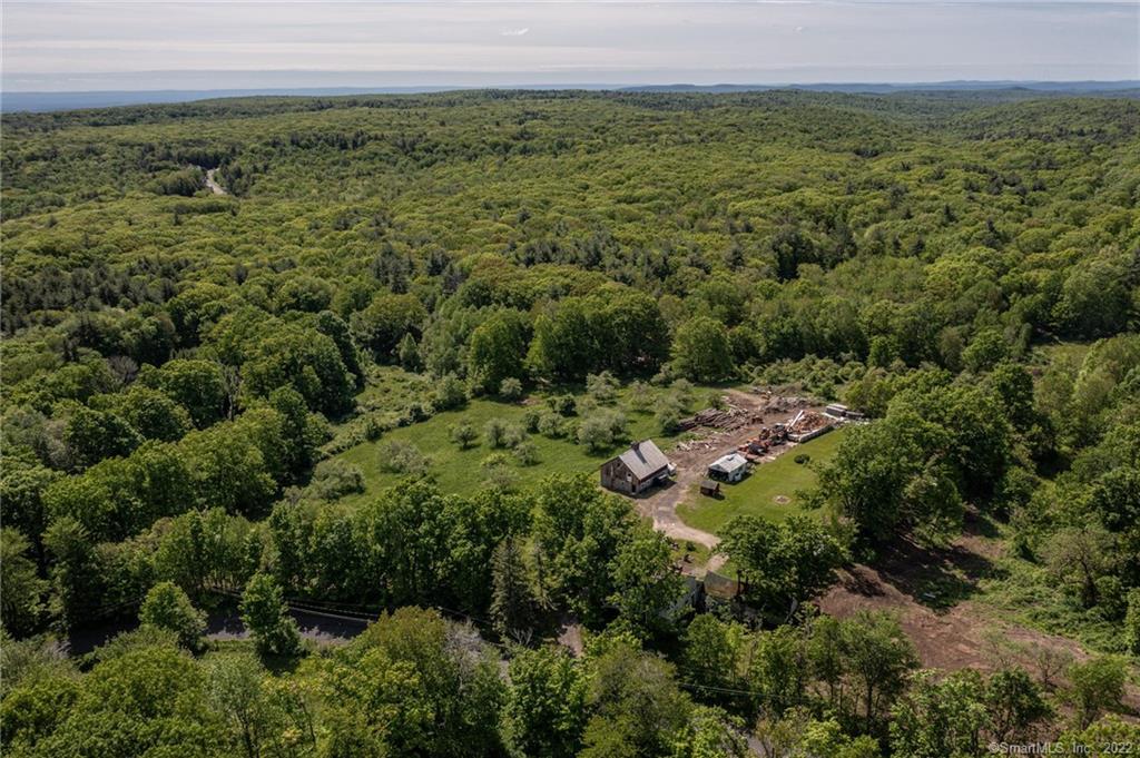 21 Legeyt Road Barkhamsted, CT 06063 - Photo 23 of 37