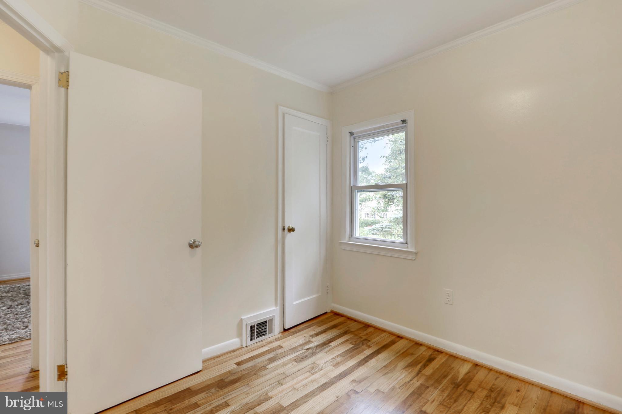 11523 Goodloe Road Silver Spring, MD 20906 - Photo 11 of 26 2nd Bedroom