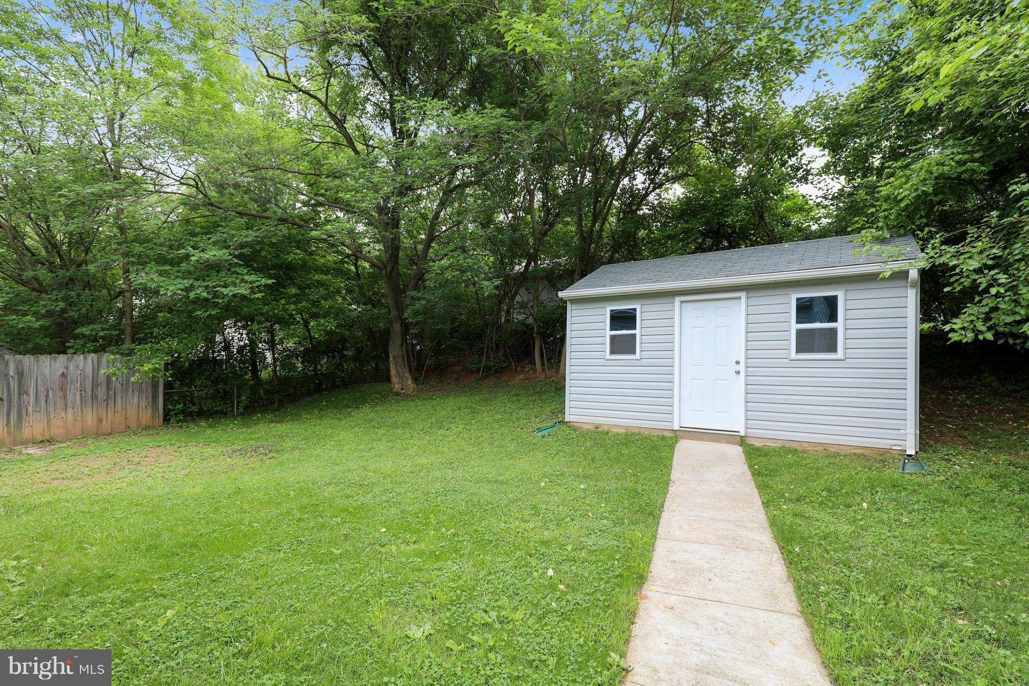 11523 Goodloe Road Silver Spring, MD 20906 - Photo 21 of 26 Shed