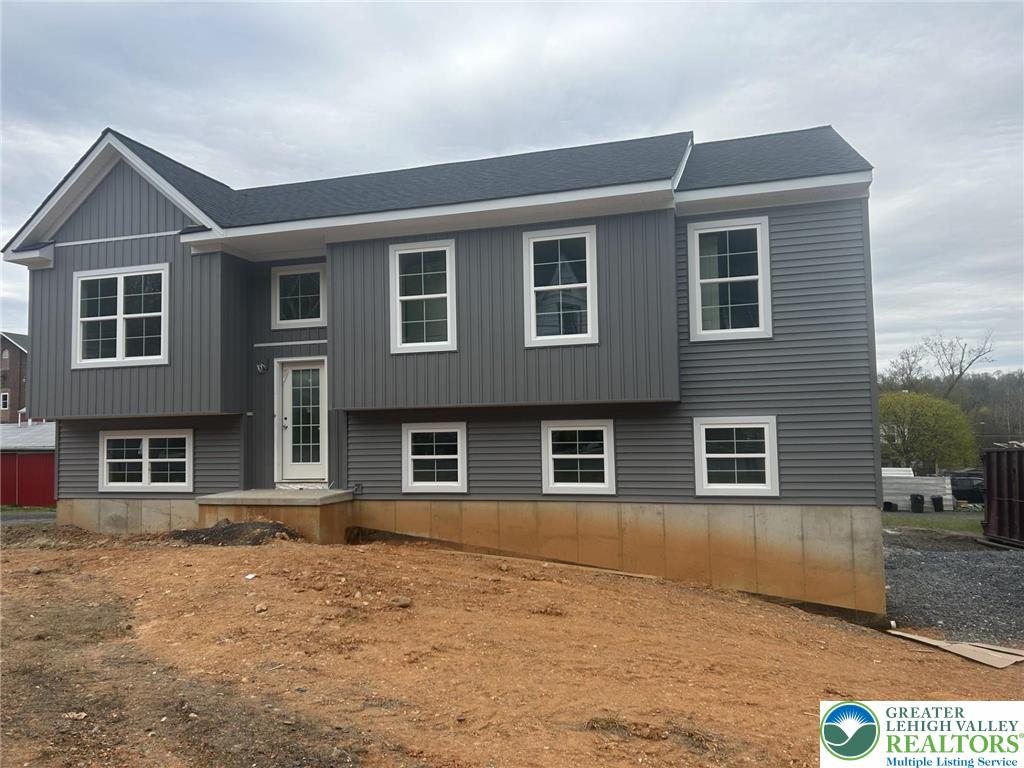 265 South Walnut Street Slatington, PA 18080 - Photo 1 of 7 Gallery Image 1