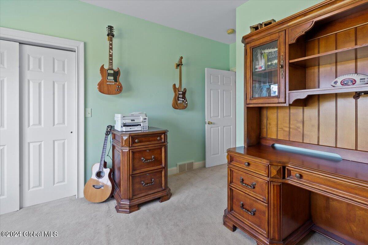 44 Fogarty Road Troy, NY 12182 - Photo 22 of 35 16-MW2_4219