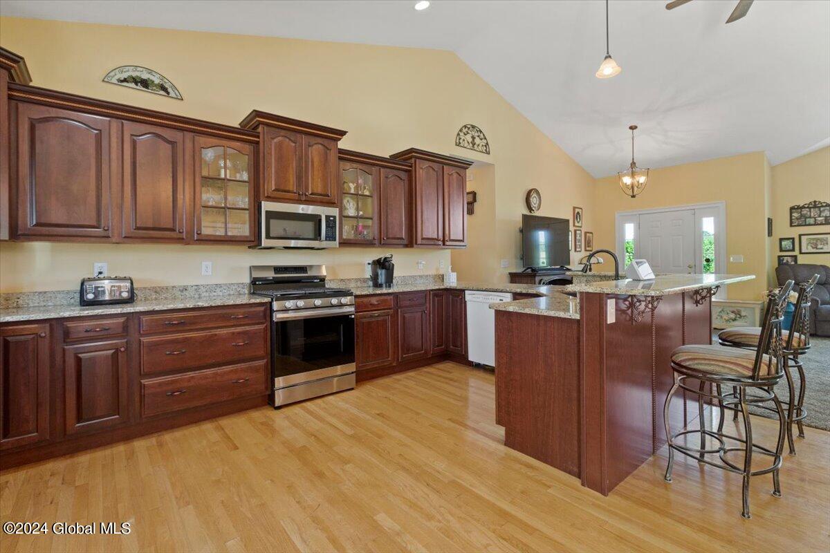 44 Fogarty Road Troy, NY 12182 - Photo 8 of 35 26-MW2_4288