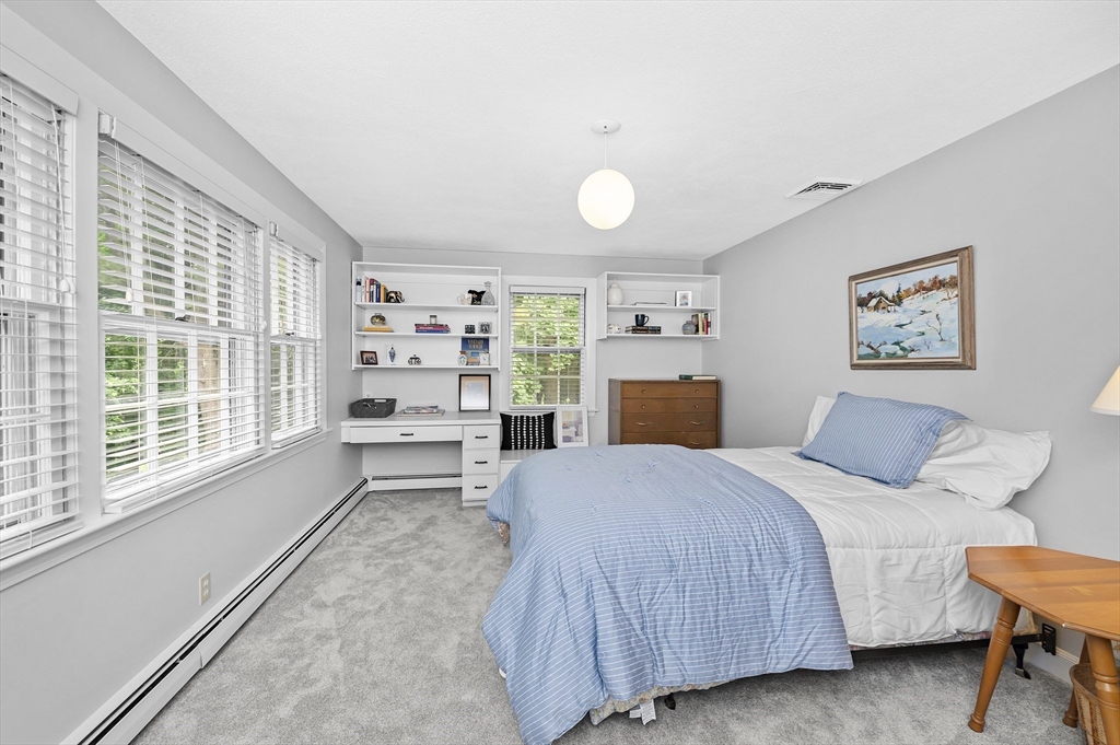 36 Fairlee Road Newton, MA 02468 - Photo 16 of 23 Gallery Image 16