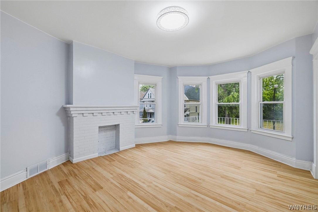 258 Laurel Street Buffalo, NY 14208 - Photo 23 of 49