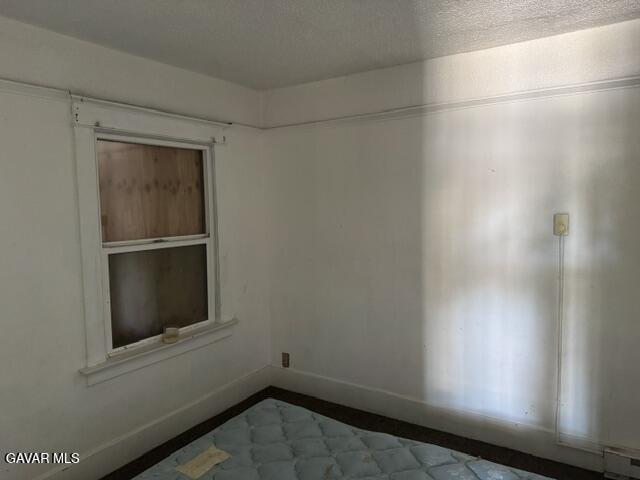 15957 K Street Mojave, CA 93501 - Photo 14 of 18 IMG_1572