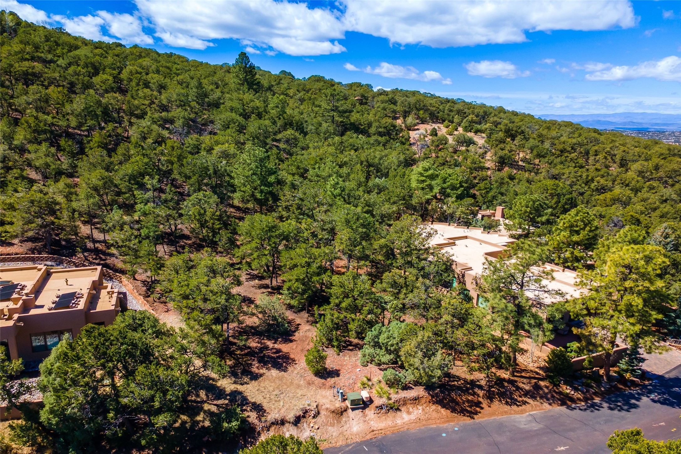 1412 Tesuque Creek Road Santa Fe, NM 87501 - Photo 4 of 13