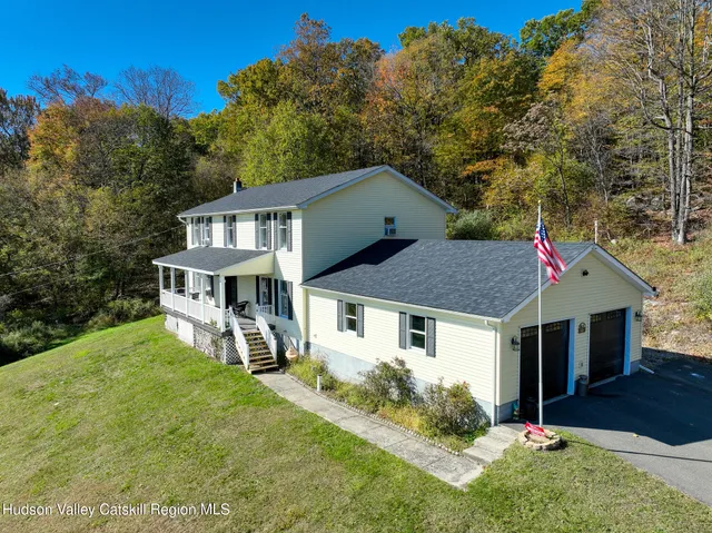 $575,000 | 745 Floyd Ackert Road, New Paltz, NY 12561
