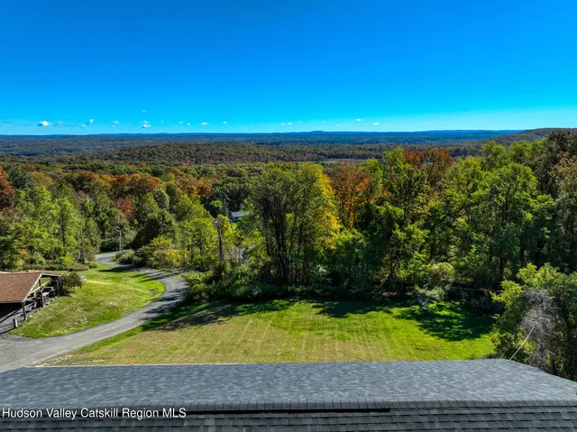 $575,000 | 745 Floyd Ackert Road, New Paltz, NY 12561