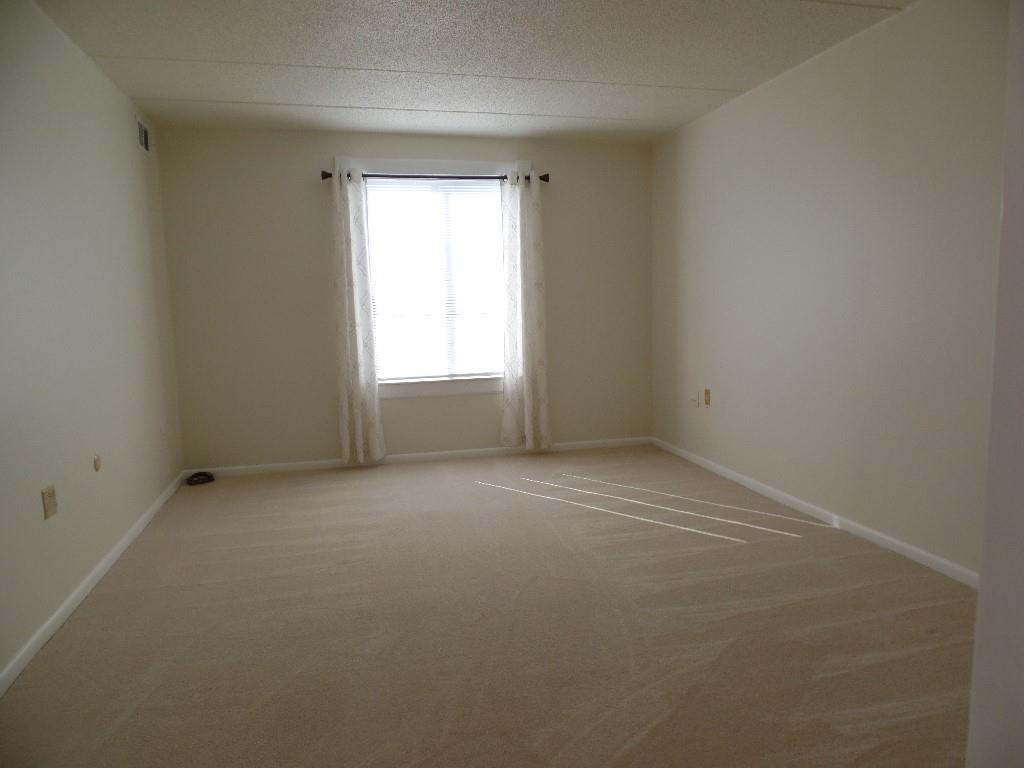 2120 Greentree Road, Unit 807E Pittsburgh, PA 15220 - Photo 6 of 36 Gallery Image 6