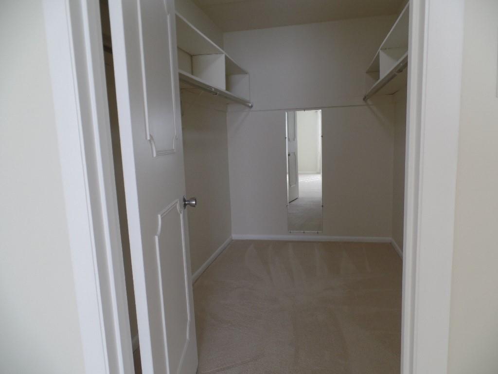2120 Greentree Road, Unit 807E Pittsburgh, PA 15220 - Photo 8 of 36 Gallery Image 8
