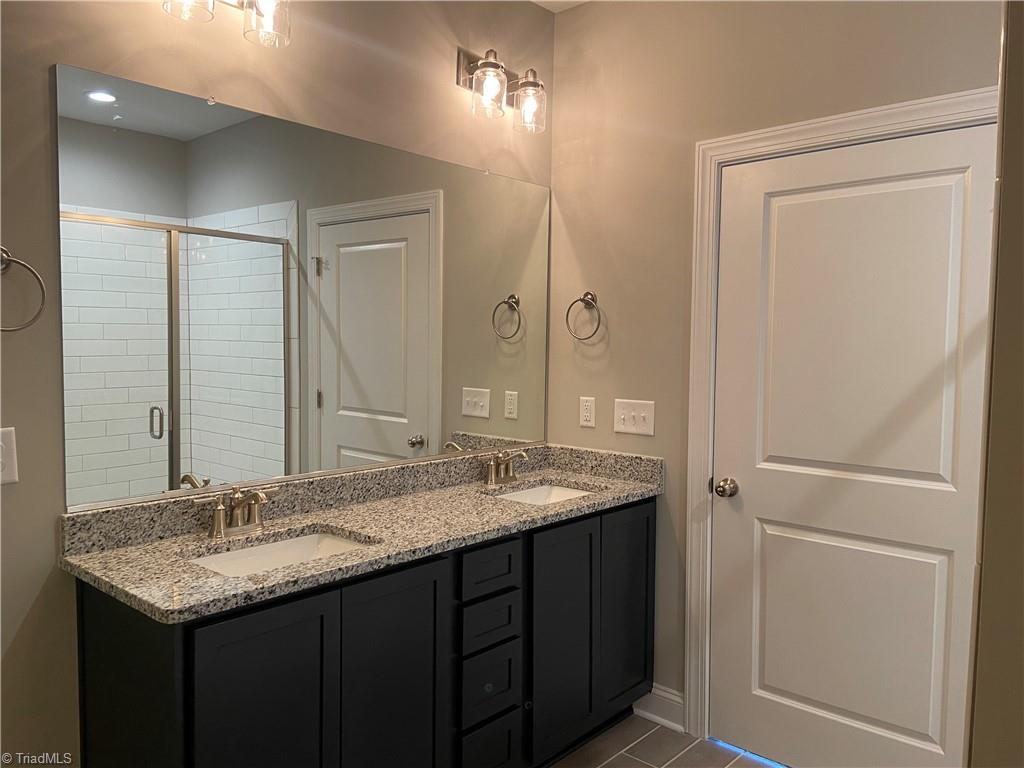 2040 Welden Ridge Road Kernersville, NC 27284 - Photo 11 of 22 Gallery Image 11
