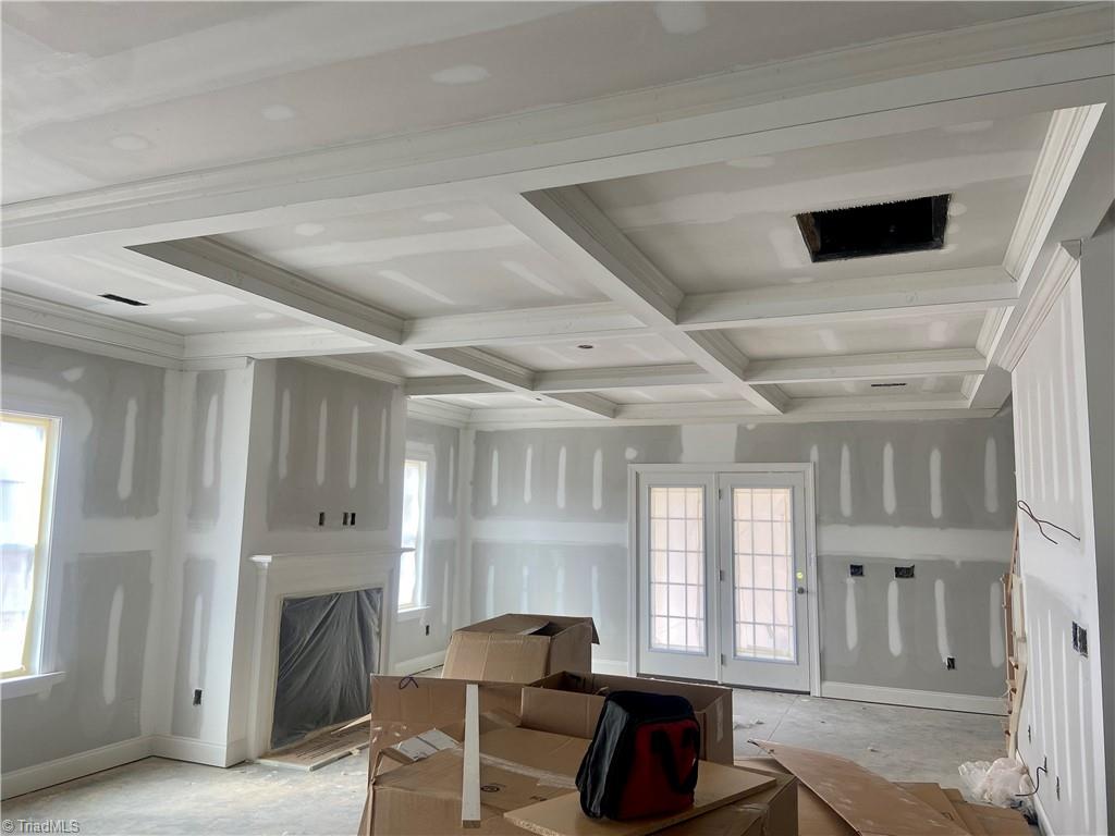 2040 Welden Ridge Road Kernersville, NC 27284 - Photo 3 of 22 Gallery Image 3